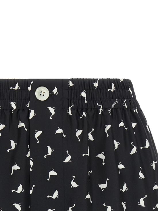 26SS 모스키노 숏팬츠 A032605621555 Black - MOSCHINO