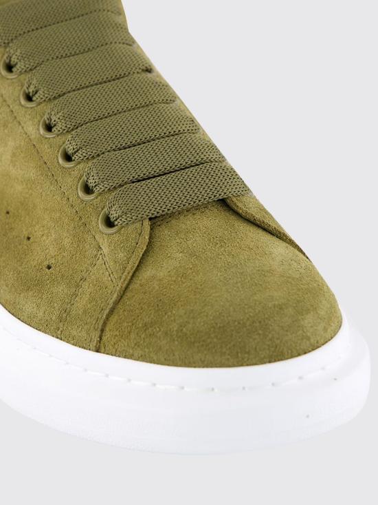 26SS 알렉산더 맥퀸 오버사이즈 드 스니커즈 553680WIAIC 3167 Olive - ALEXANDER MCQUEEN