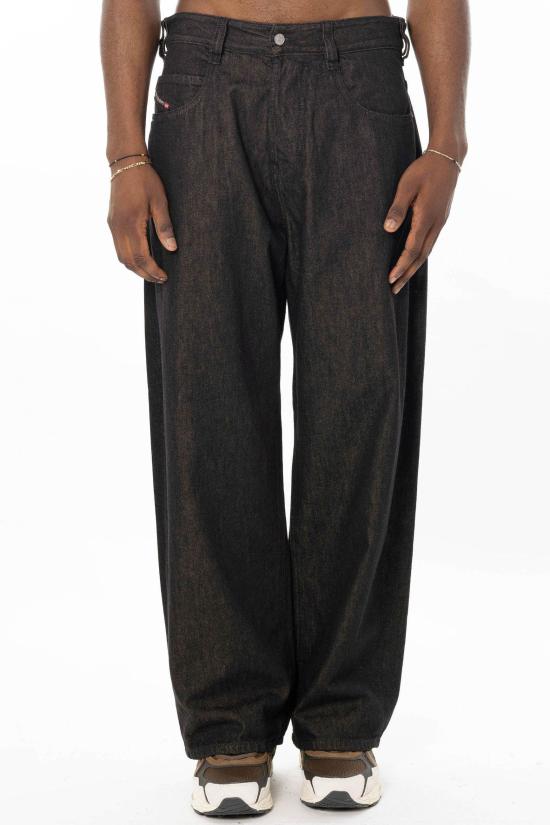 26SS 디젤 데님 팬츠 A19034 09N25 02