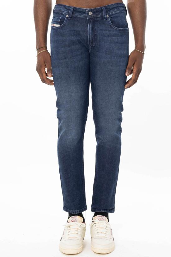 26SS 디젤 데님 팬츠 A03595 0ADBF 01 Blue