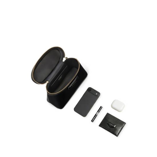 26FW 지방시 안티고나 배니티 백 BB60QMB13A 001 BLACK - GIVENCHY