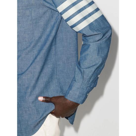 26SS 톰브라운 샴브레이 4바 셔츠 MWL272E 00111 450 BLUE - THOM BROWNE