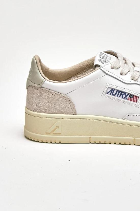 26SS 오트리 메달리스트 로우 스니커즈 AULW LS14 WHT PELIC - AUTRY