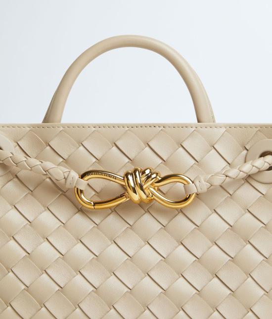 26SS 보테가베네타 안디아모 스몰 토트백 766014VCPP1 9616 BEIGE - BOTTEGA VENETA