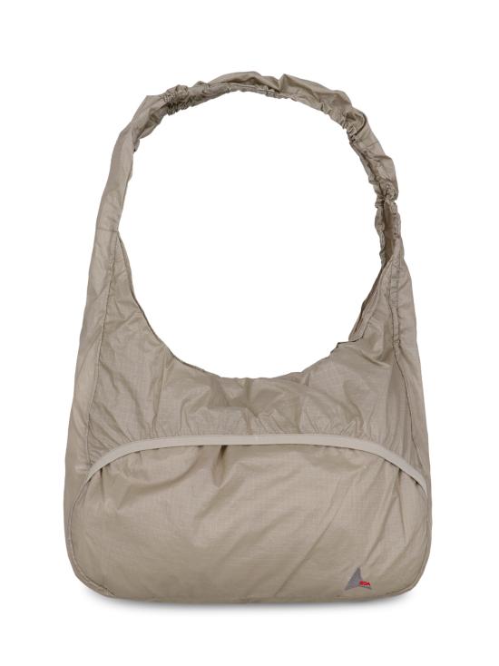 26SS 로아 백팩 YBUW219FA13ANT003 AGATE GREY DOM