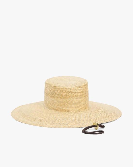  자네사레온 모자 자네사 레오네 로마