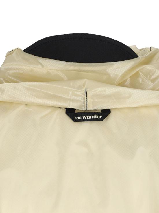 26SS 앤드원더 케이프 5745977217031 OFF WHITE DOM - AND WANDER