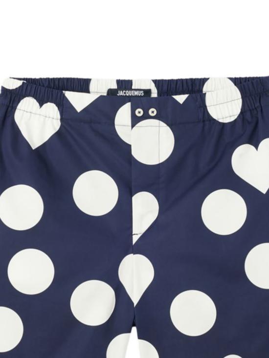 26SS 자크뮈스 숏팬츠 SOM00552AW00841 3HD PRINT DOTS HEART NAVY W - JACQUEMUS