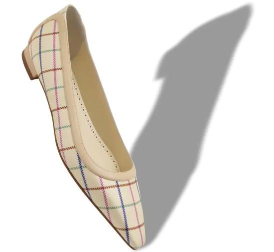 26SS 마놀로 블라닉 플랫 슈즈 1263096 0001907L YPRI - MANOLO BLAHNIK