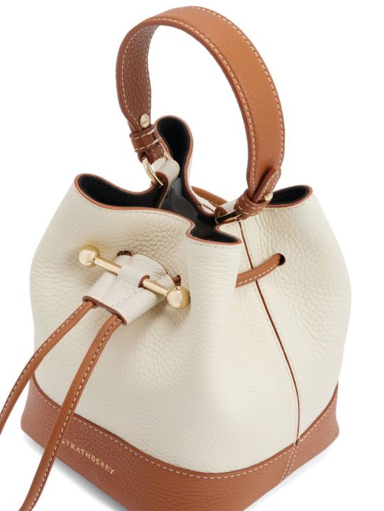 26SS 스트라스 베리 숄더백 20211200676 950 VANILLA TAN VANILLA STITCH - STRATHBERRY