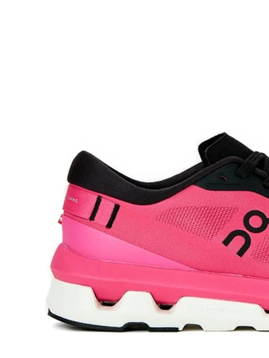 26SS 온 러닝 스니커즈 3WF10073829 PINK BLACK - ON RUNNING