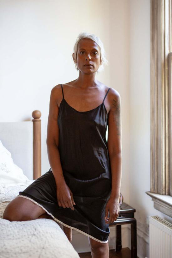  에리카 타노브 라운지 웨어 에리카 타노프 그레타 실크 슬립 드레스 - ERICA TANOV