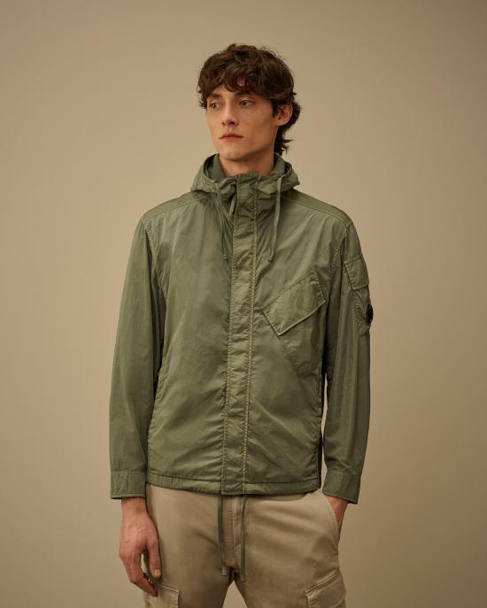 26SS 씨피 컴퍼니 크롬 R 패디드 렌즈 오버셔츠 20CMOS058A 005904G 668 LAUREL WREATH DOM - C.P. COMPANY