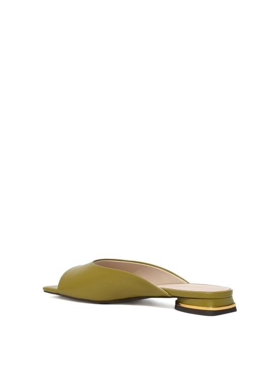 26SS 코치넬리 샌들 E4U1L170201G43 Brown - COCCINELLE