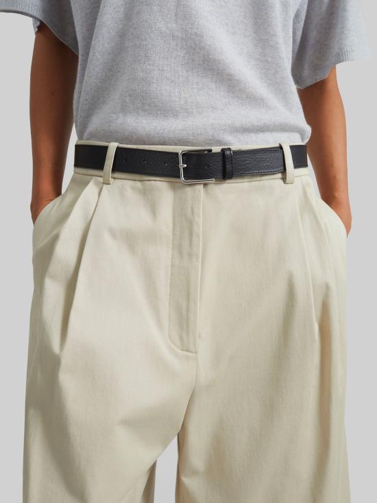 26SS 더프랭키샵 숏팬츠 MARFA SHFS22100049 Beige - THE FRANKIE SHOP