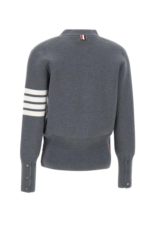 26FW 톰브라운 파인 메리노 울 4바 클래식 V넥 가디건 FKC207A 00014035 GREY - THOM BROWNE