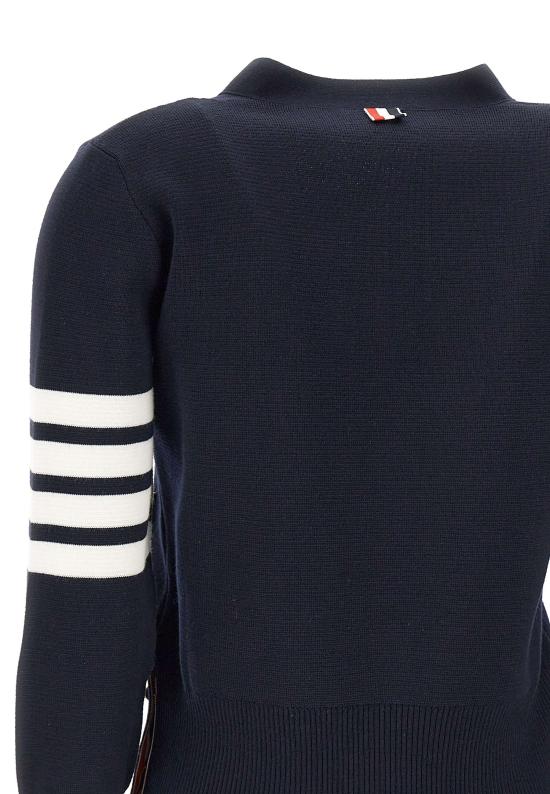 26FW 톰브라운 파인 메리노 울 4바 클래식 V넥 가디건 FKC207A 00014415 BLUE - THOM BROWNE