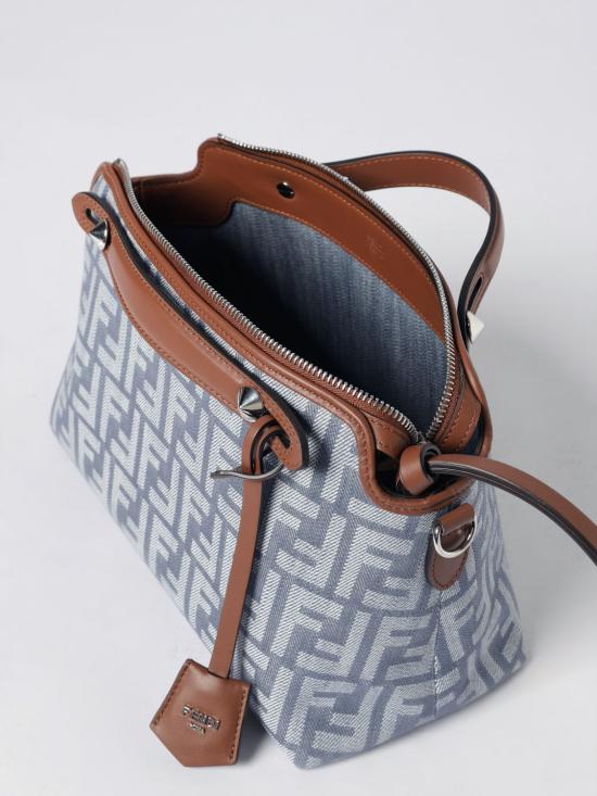 26SS 펜디 바이 더 웨이 소프트 미디움 백 8BL155AUT4 F1SXP Gnawed Blue - FENDI