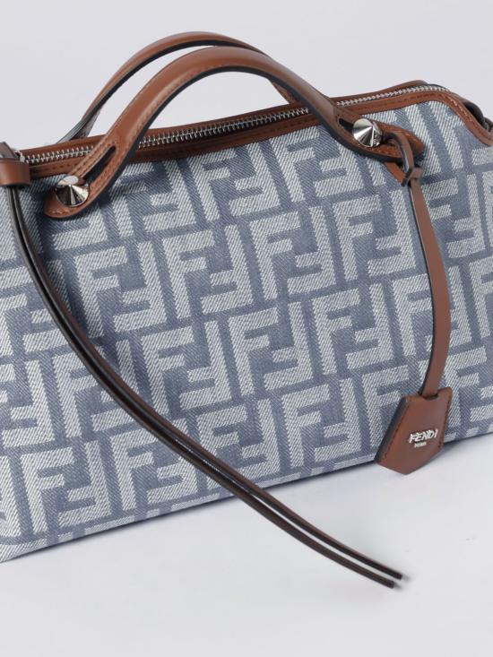 26SS 펜디 바이 더 웨이 소프트 미디움 백 8BL155AUT4 F1SXP Gnawed Blue - FENDI