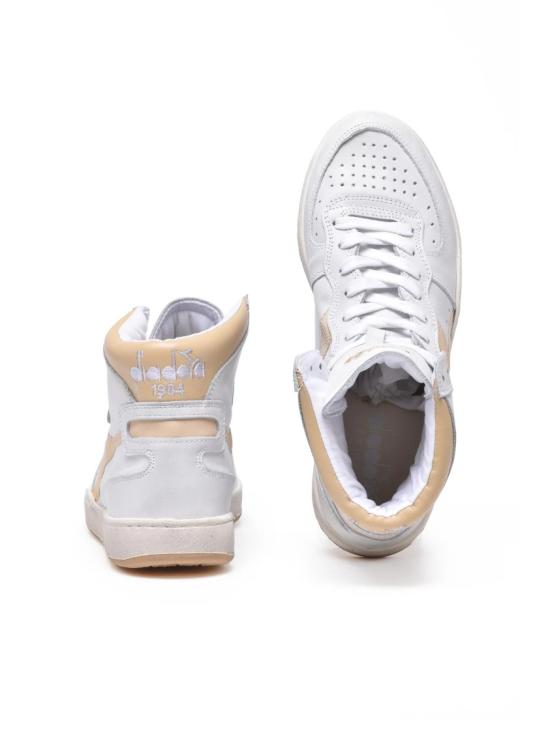  디아도라 헤리티지 스니커즈 화이트 베이지 가죽 미 바스켓 - DIADORA HERITAGE
