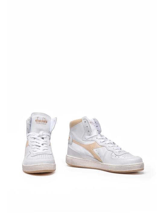  디아도라 헤리티지 스니커즈 화이트 베이지 가죽 미 바스켓 - DIADORA HERITAGE