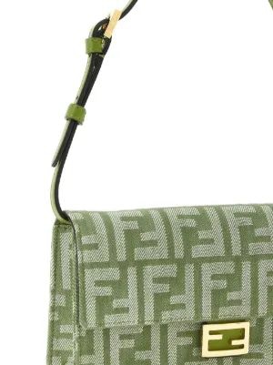 26SS 펜디 바게트 체인 지갑 8M0498AUT4 F1VG0 VERDE VERBENAOS F1VG0 VERDE VERBENA OS - FENDI