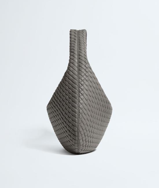 26SS 보테가베네타 숄더백 873190V66V0 1653 BASALTMUSE BRASS 1653 BASALT MUSE BRASS - BOTTEGA VENETA