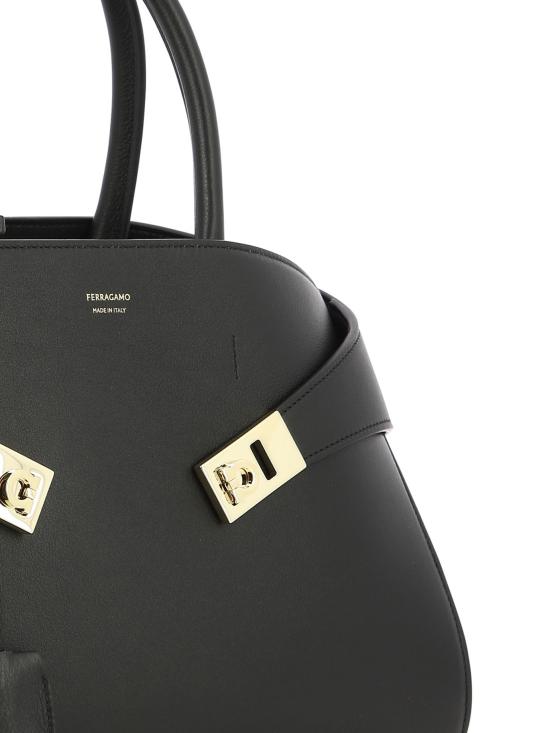 26SS 살바토레 페라가모 토트백 0766758 BLACK - SALVATORE FERRAGAMO