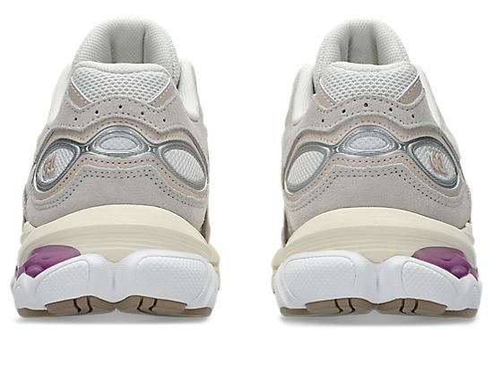26SS 아식스 스니커즈 1203A895 101 WHITECREAM - ASICS