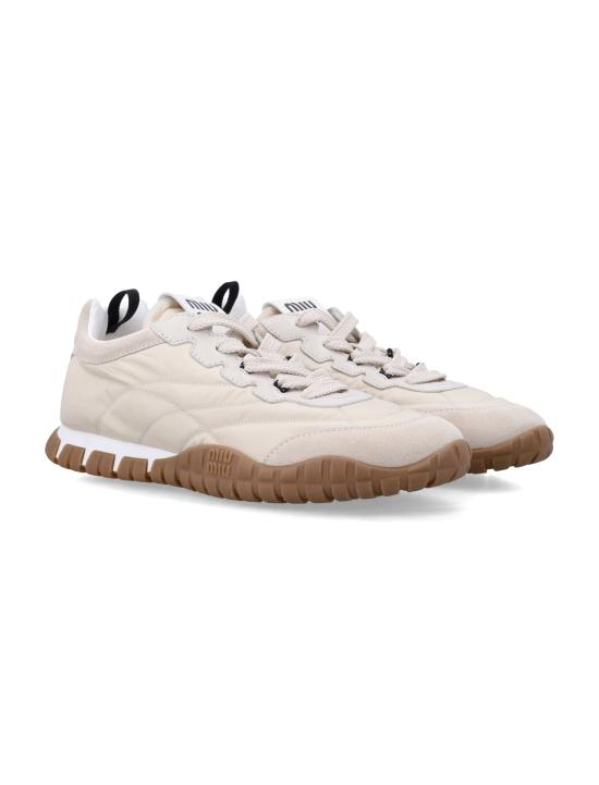 26SS 미우미우 타이어 테크니컬 소재 및 스웨이드 스니커즈 5E417EZJM F0304 IVORY - MIU MIU