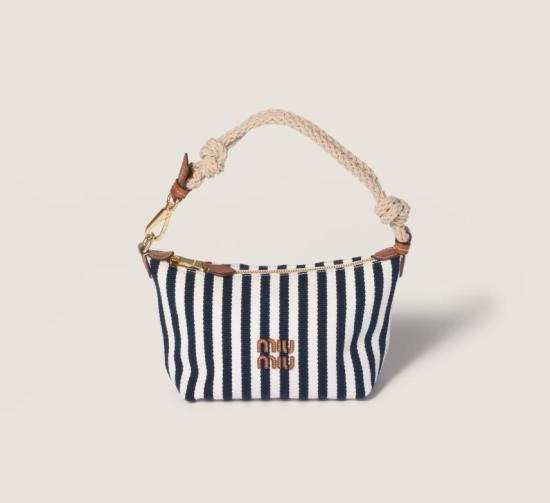 26SS 미우미우 지갑 5NE8412I0G F0B9P BLU COGNAC