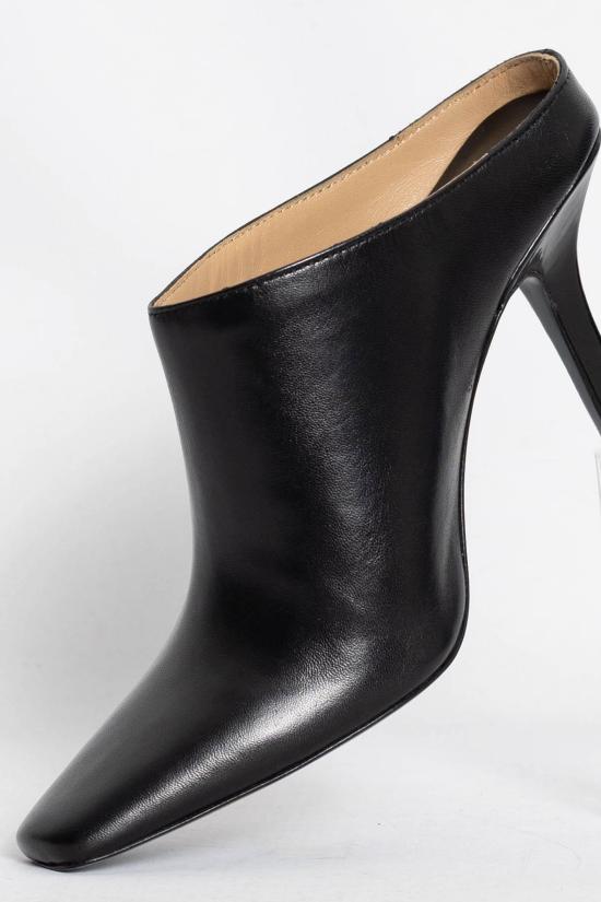 26SS 파트리지아페페 힐/펌프스 8Z0120 L026 K103 Black - PATRIZIA PEPE