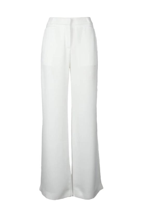  Costume National C. 스트레이트 팬츠 깔끔한 실루엣과 하이웨이스트 디자인의 와이드 레그 화이트