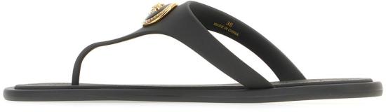 26SS 베르사체 알리아 러버 플랫 샌들 10162481A109831B00V BLACK - VERSACE