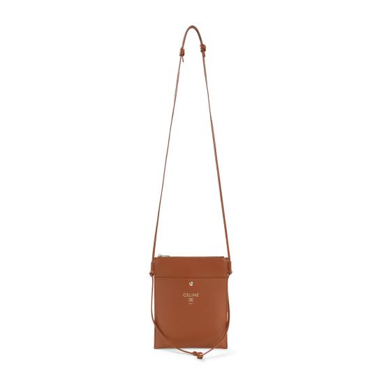 26FW 셀린느 샤프 파우치 스무스 램스킨 10P812K05 04LU TAN - CELINE