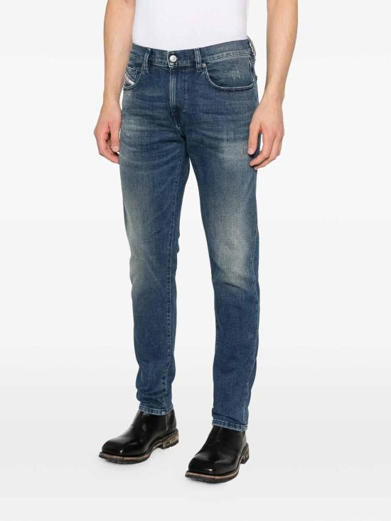 26SS 디젤 2019 D 스트럭트 슬림진 A03558 0ADBT 01 MEDIUM BLUE DOM - DIESEL