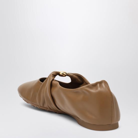 26SS 로에베 나파 램스킨 페블 소프트 발레리나 L815466X46LE Beige - LOEWE