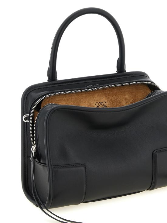 26SS 로에베 소프트 카프스킨 스몰 아마조나 180 백 A039AS0X011100 Black - LOEWE