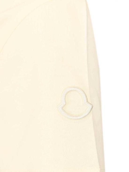 26SS 몽클레어 자수 로고 코튼 티셔츠 L10938C0002989AUO034 White - MONCLER