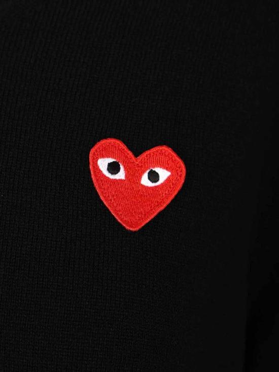26SS 꼼데가르송 플레이 레드 하트 브이넥 스웨터 AXN0020511 Black - COMME DES GARCONS