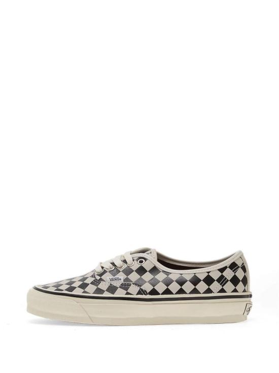 26SS 반스 어센틱 44 VN000D9NBA21BLACKWHITE White - VANS