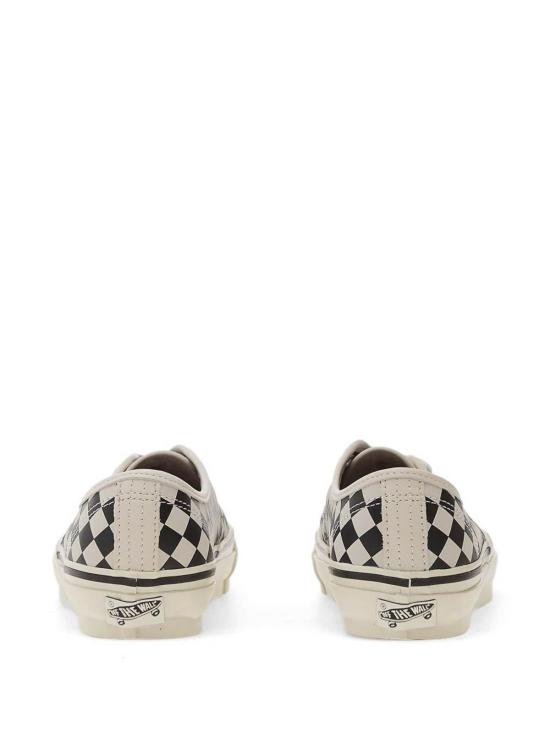 26SS 반스 어센틱 44 VN000D9NBA21BLACKWHITE White - VANS
