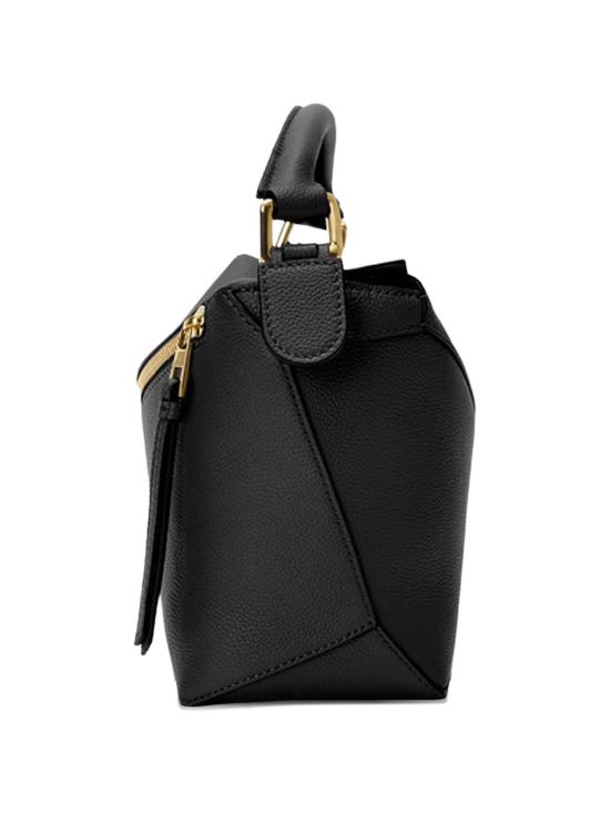 26FW 로에베 소프트 그레인 카프스킨 스몰 퍼즐 엣지 백 A510P60XAWLE 1100 BLACK - LOEWE