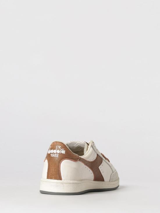 26SS 디아도라 헤리티지 스니커즈 201182230 C3212 Leather - DIADORA HERITAGE