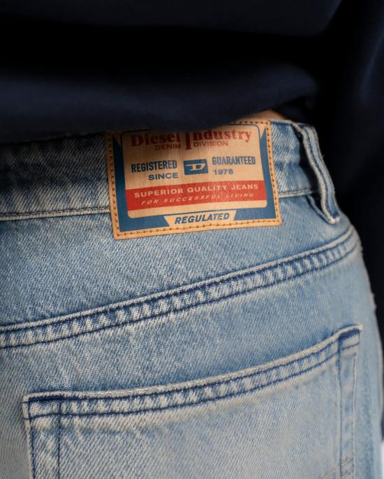 26SS 디젤 데님 팬츠 A198690BEBF01 BLUE - DIESEL