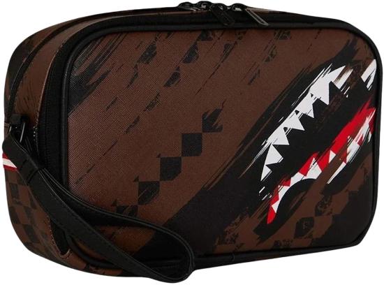 26SS 스프레이그라운드 클러치/파우치 910B8968NSZ BROWN - SPRAYGROUND