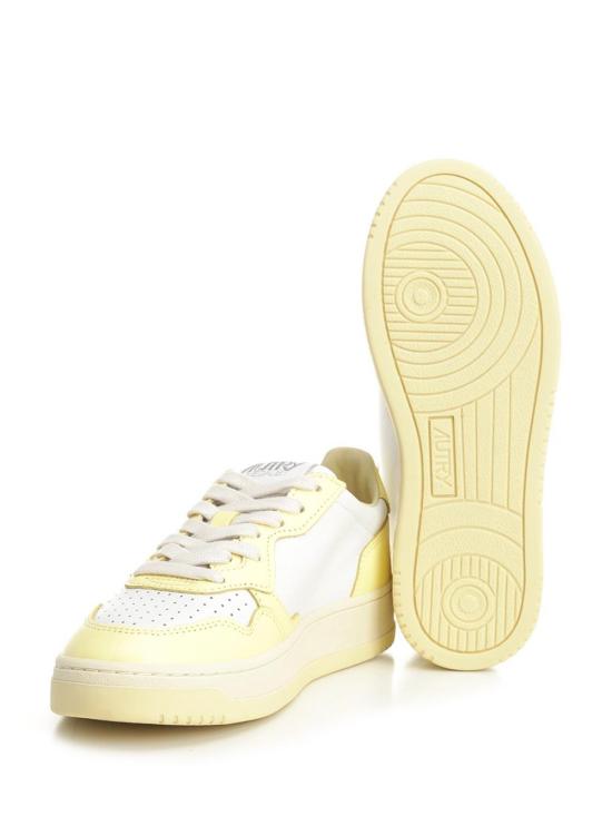 26SS 오트리 메달리스트 로우 스니커즈 AULWWB63 White - AUTRY