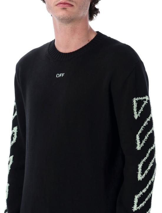 26SS 오프화이트 스웨터 OMHE087S26KNI001 0001 BLACK - OFF WHITE
