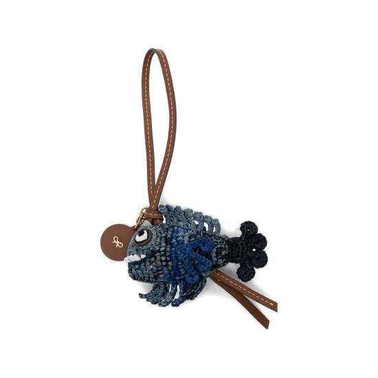 26FW 안야힌드마치 키링 206136 SS260223 SCBLU BLUE - ANYA HINDMARCH