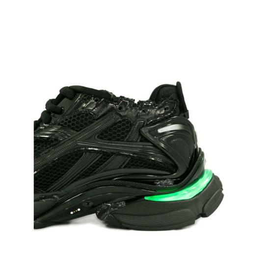 26SS 발렌시아가 러너 Led 스니커즈 853225 WRNLD 1000 BLACK - BALENCIAGA